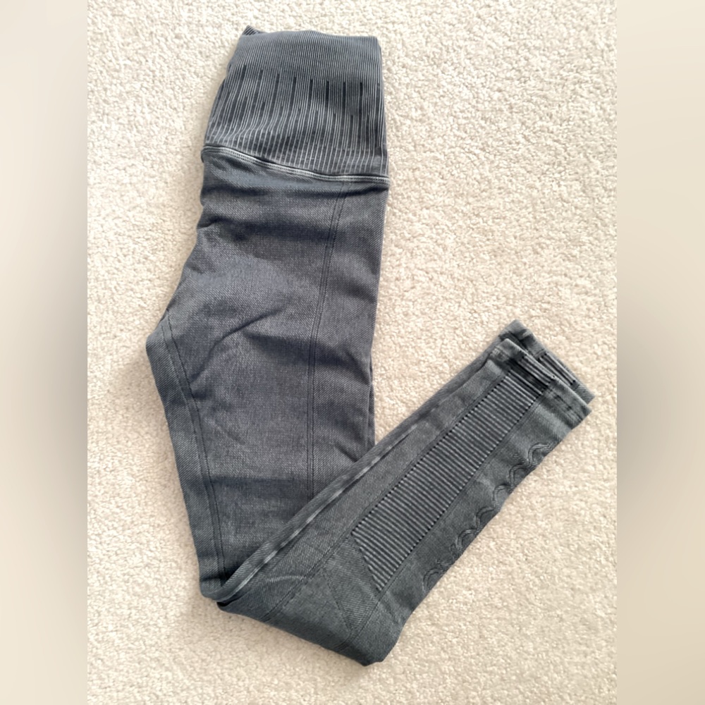 Avocado Fire leggings (DONATING 7/1)